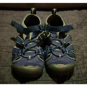 KEEN Sandals Youth‎ SZ 2 Blue Newport Sport Waterproof Hiking Shoes